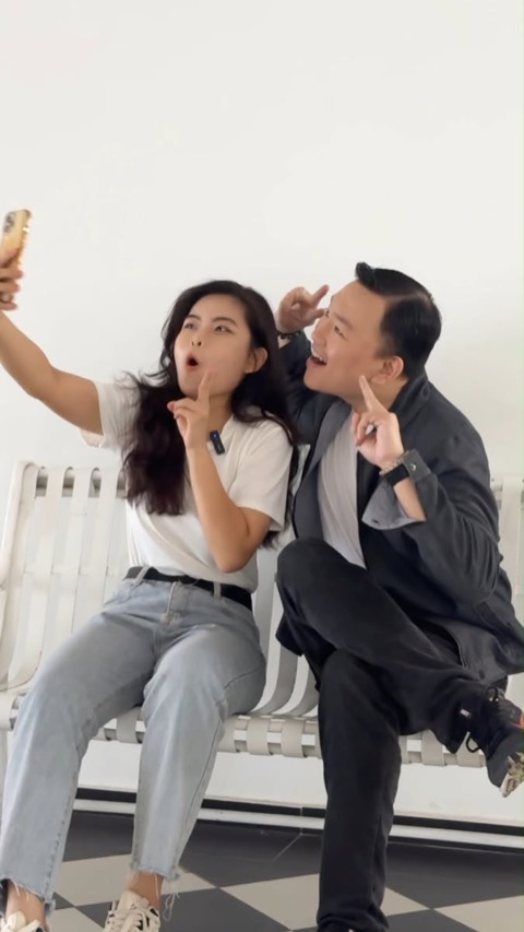 Salon No.1 video ad thumbnail