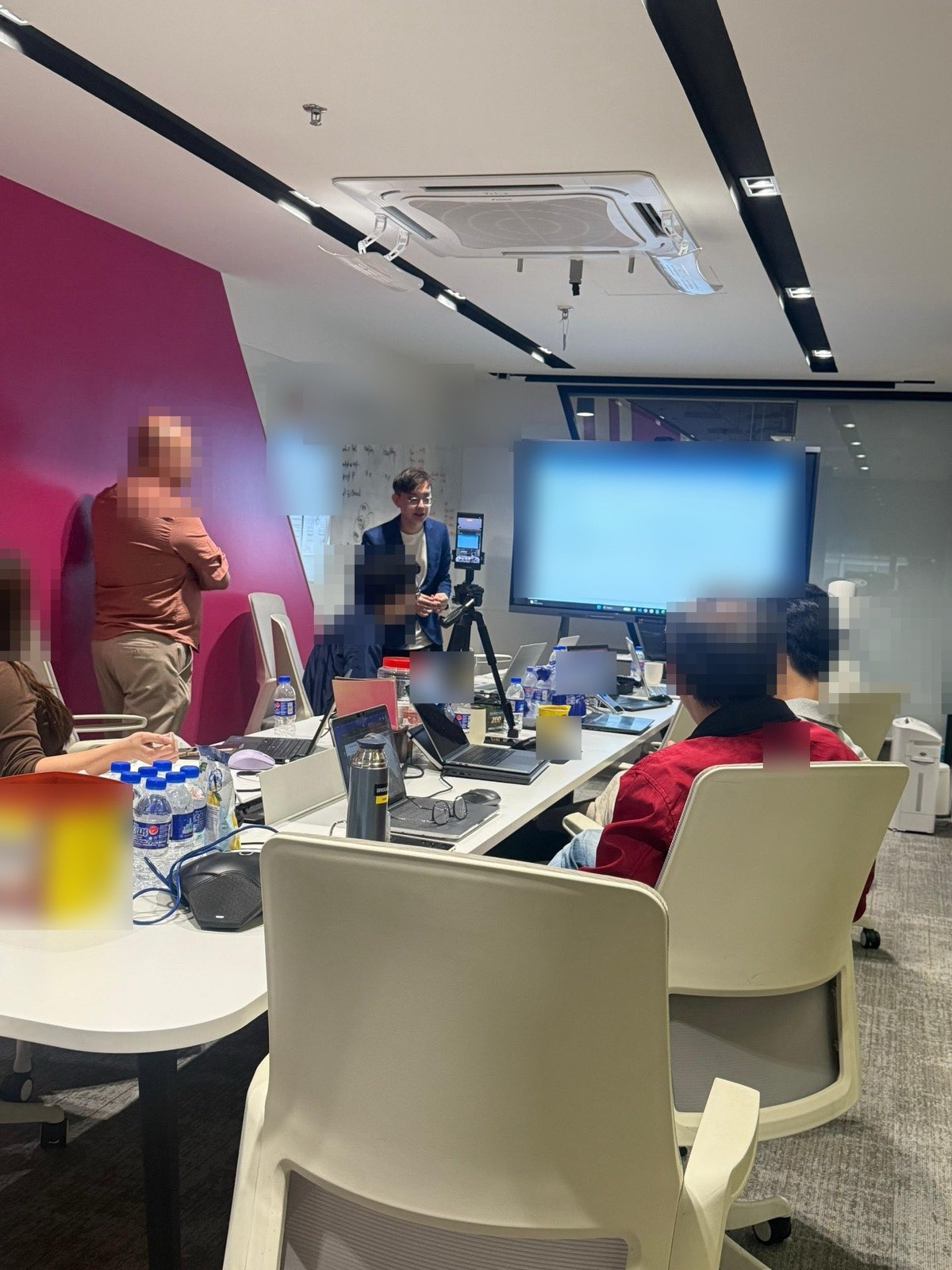 Hands-on Meta Ads workshop led by BrandUp's founder